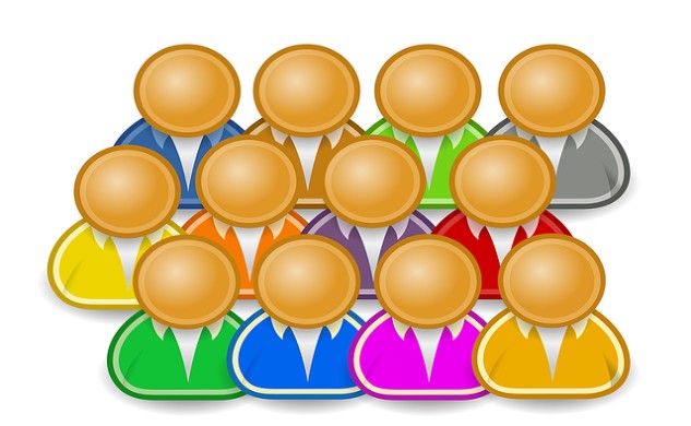 الوصول لقاعدة جماهيرية ضخمة أقوى إيجابيات التجارة الإلكترونية - العالم كله سوقك